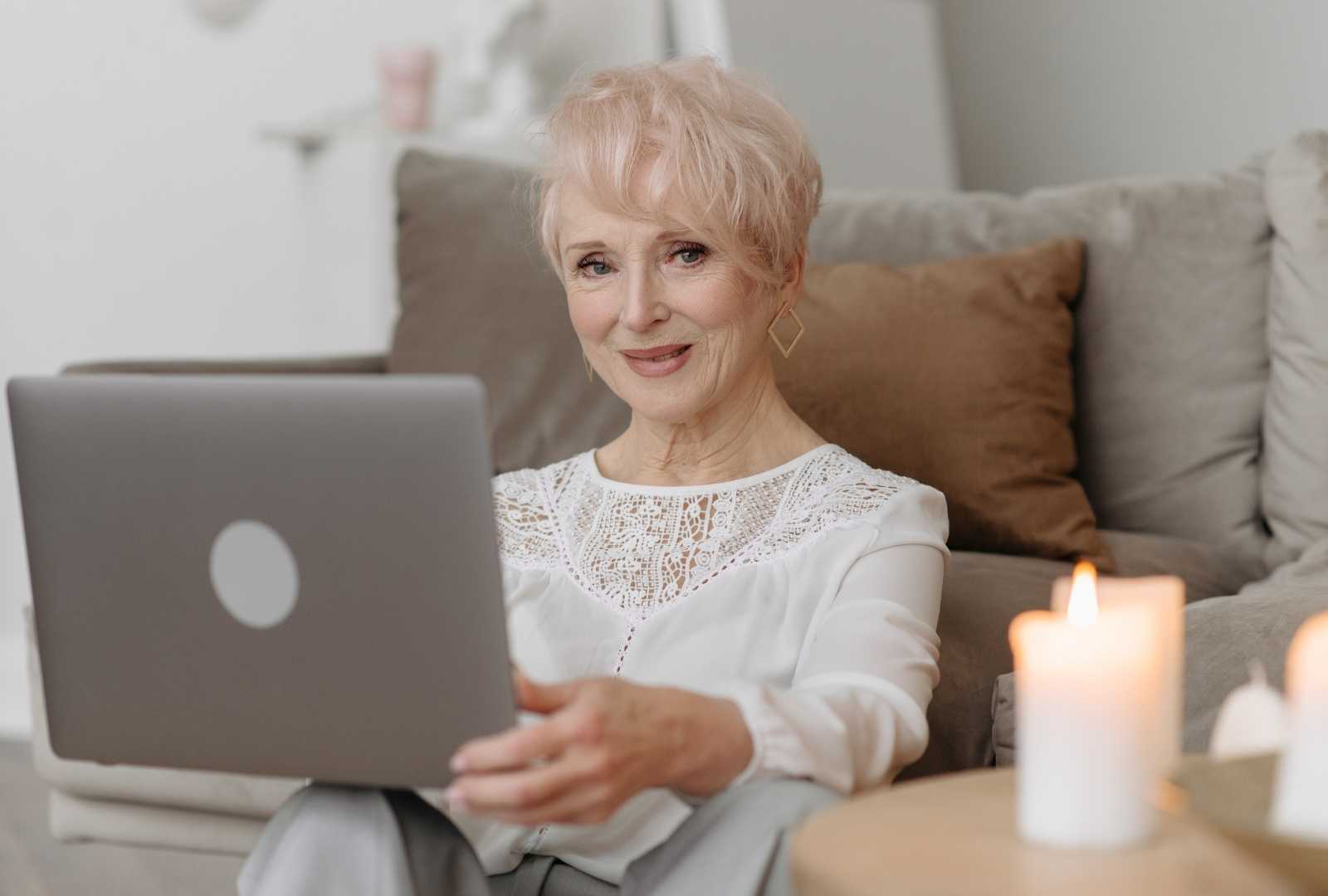 colours changing with age ~ Woman on her laptop